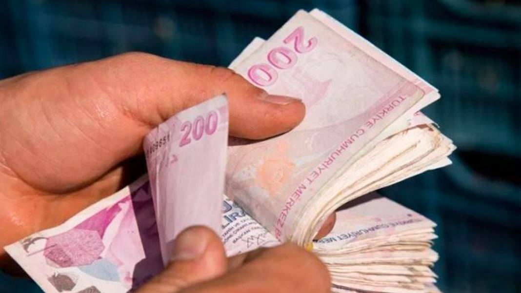 Emeklilerin hesabına fazladan 1.500 lira yatacak 5